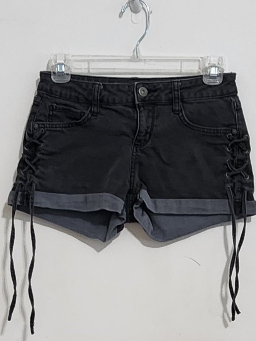 Arizona Jean Co Junior Ladies Shorts, Size 3